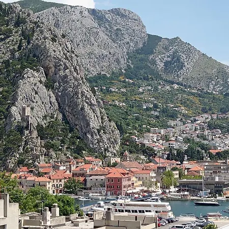Sunset Omiš